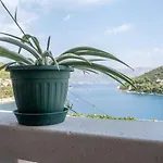 Apartament By The Sea Pucisca, Brac - 5625 *